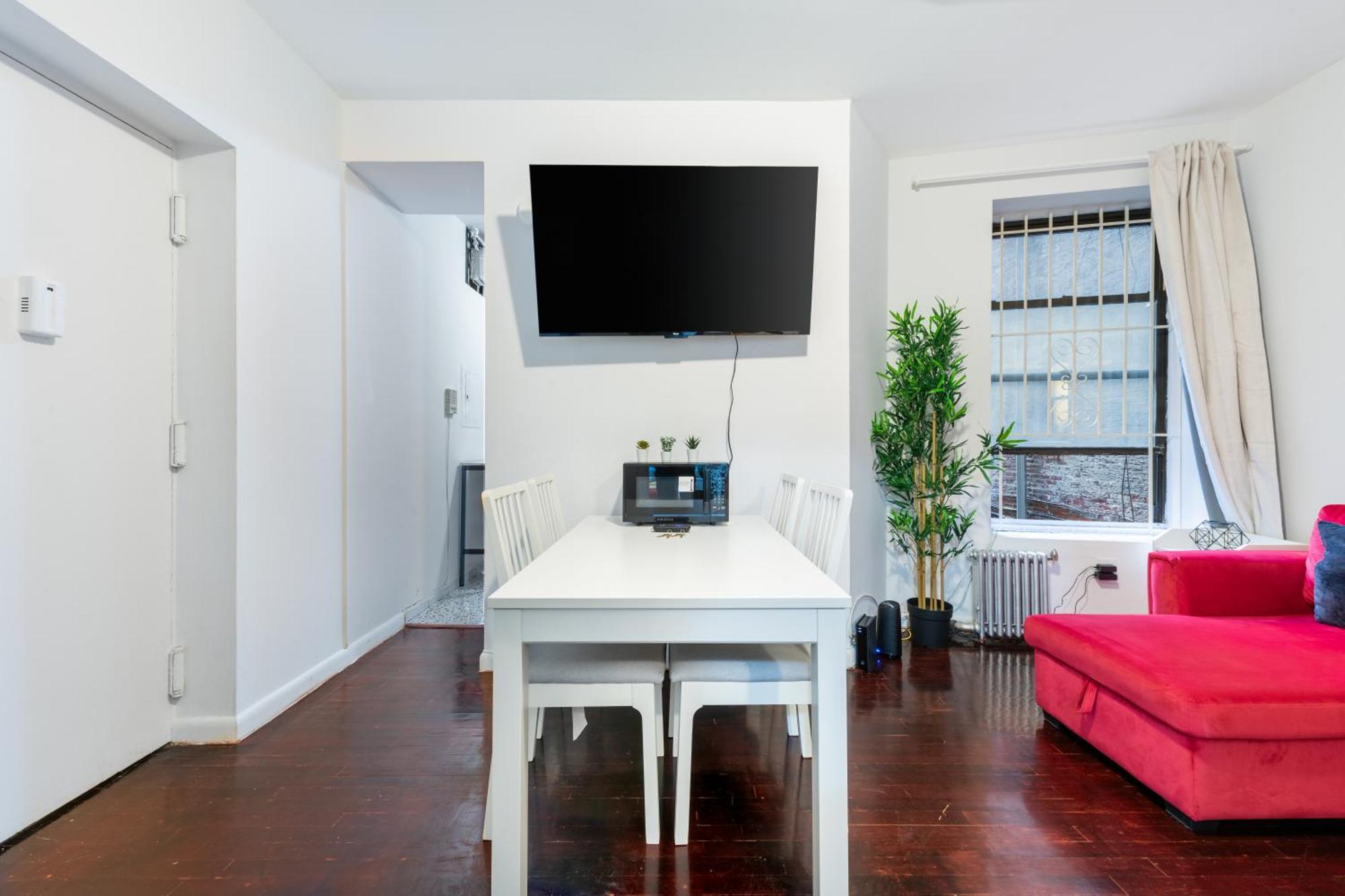 2 Bd Cozy In Manhattan Valley *